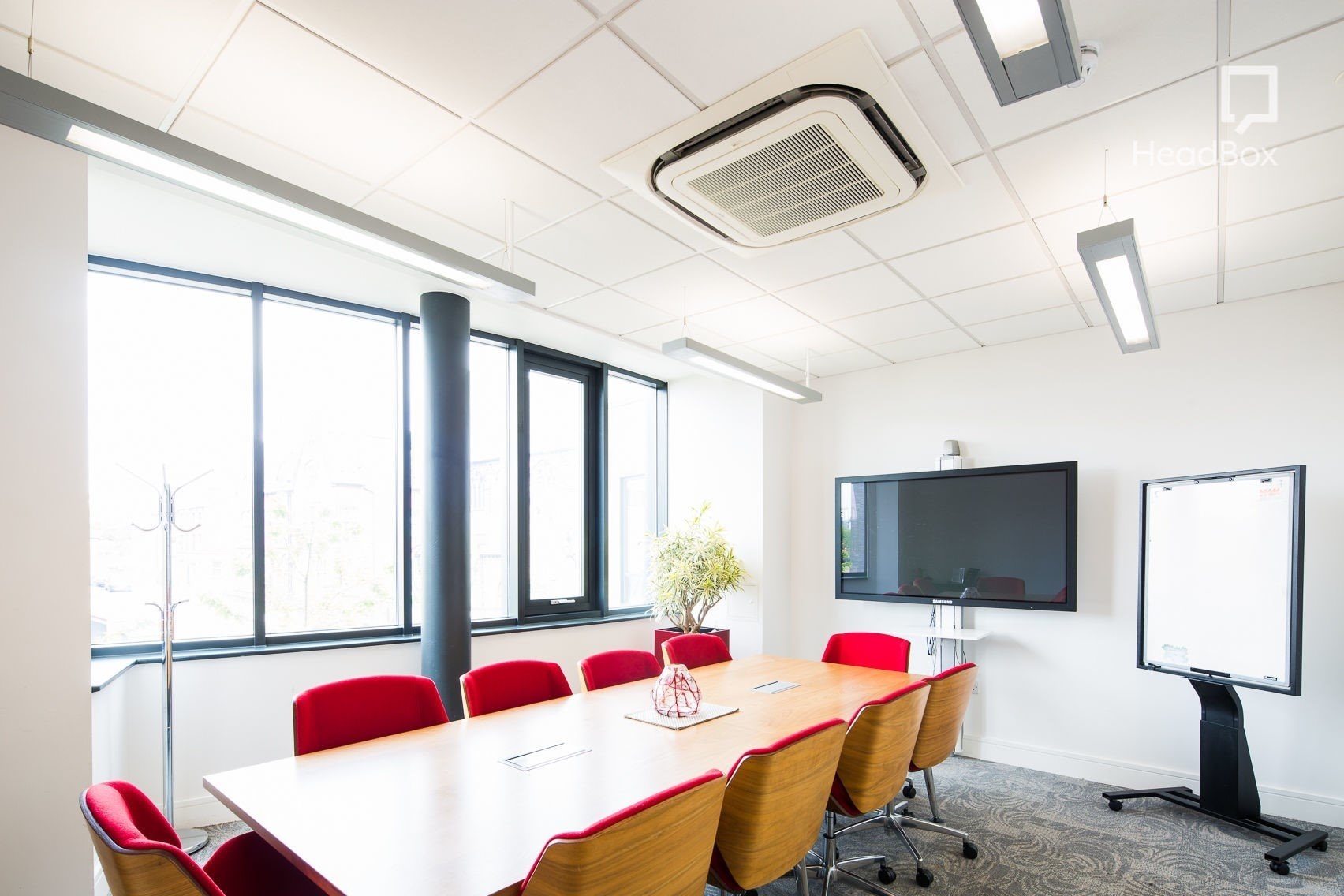 Photo of 54 St James Street, Simey Suite Boardroom