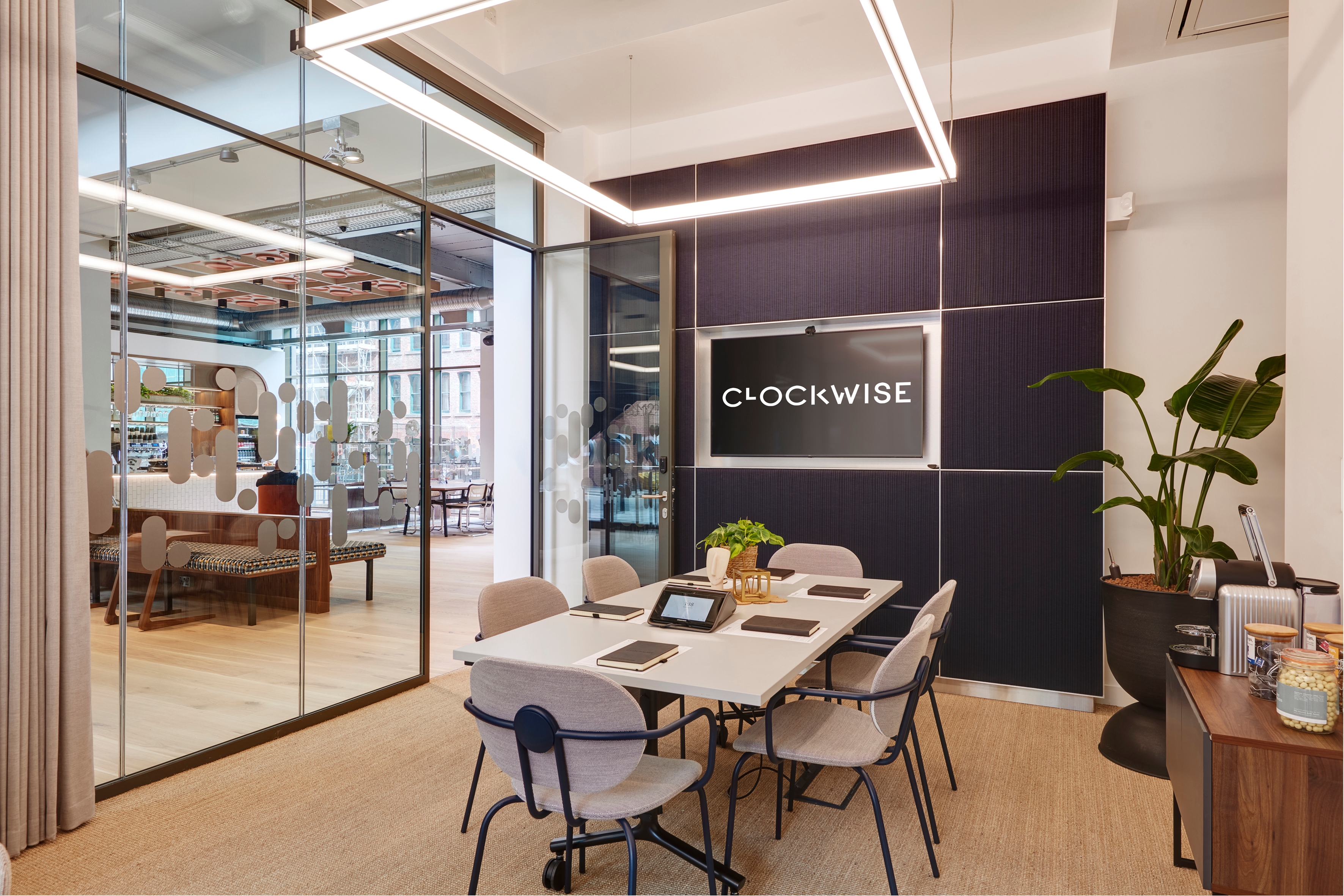 Photo of Clockwise Manchester, G:M2