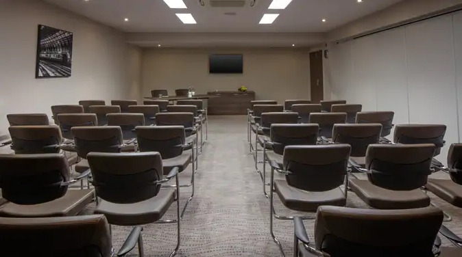 Photo of Doubletree By Hilton Bristol City Centre, Harbourside Suite