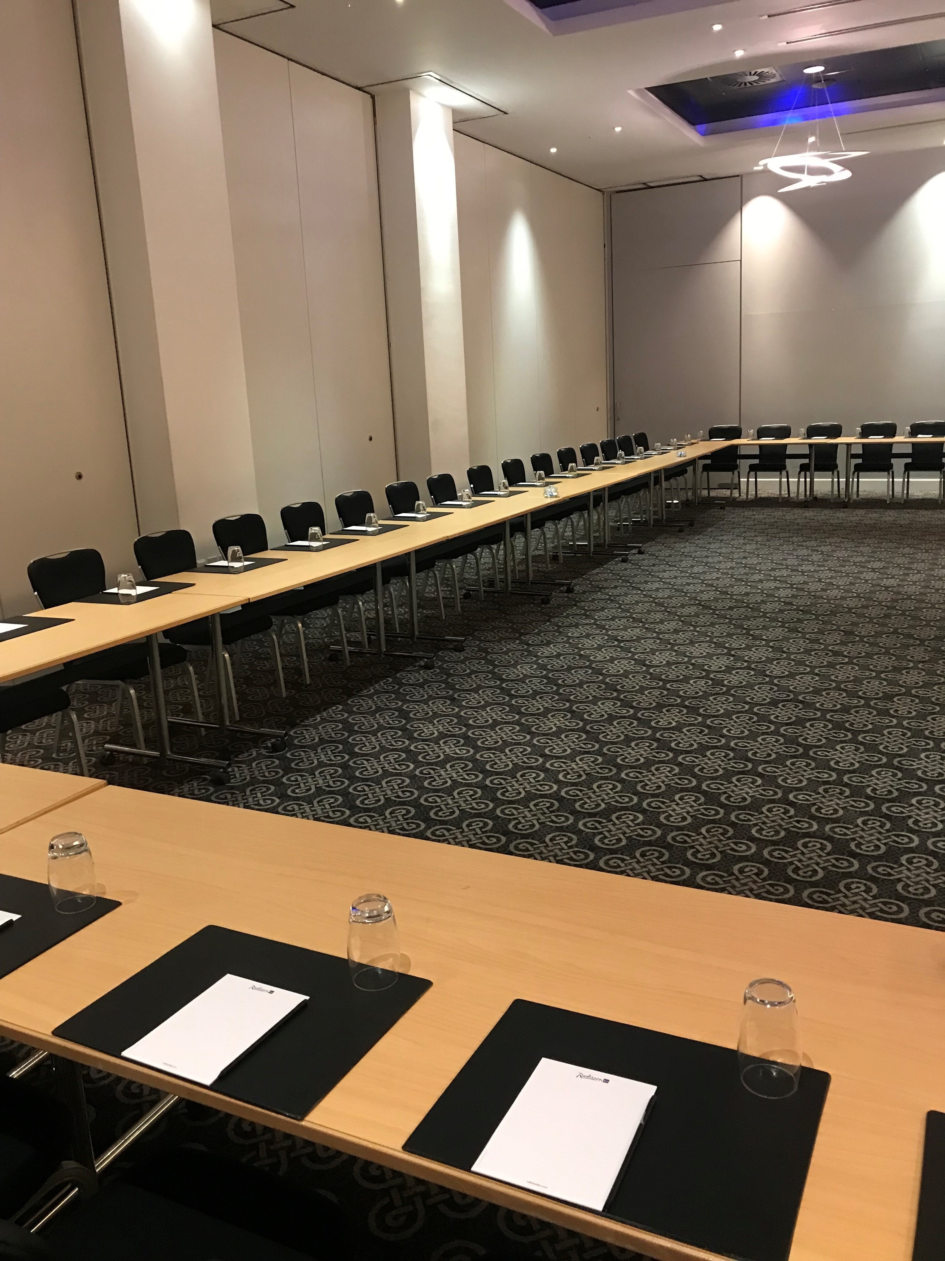 Photo of Radisson Blu Hotel, Cardiff, Azzurro 1 Suite