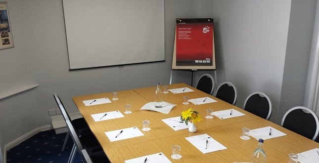 Photo of Comfort Inn Birmingham, Board Room