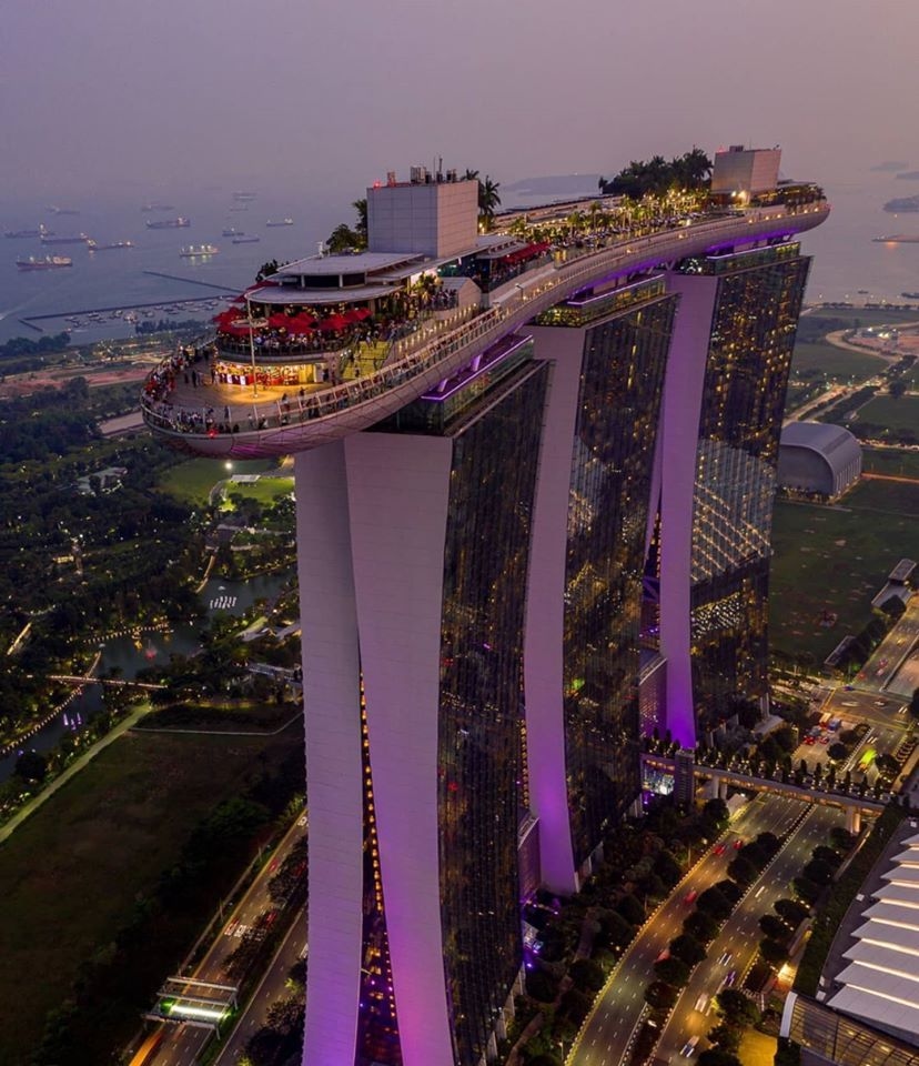 Photo of CE LA VI, Sky Bar