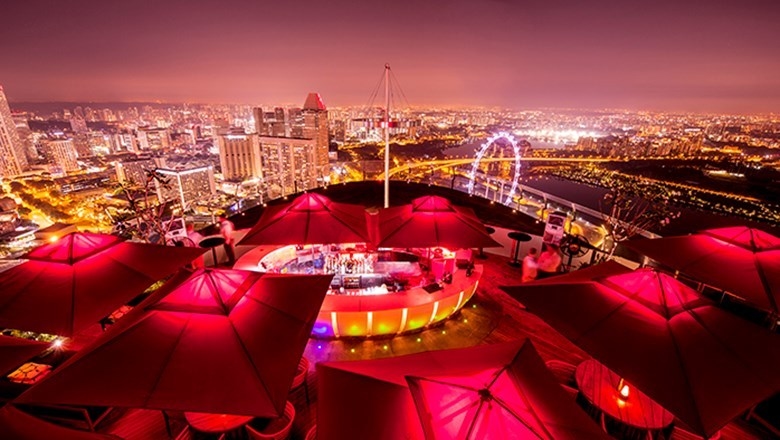 Photo of CE LA VI, Sky Bar