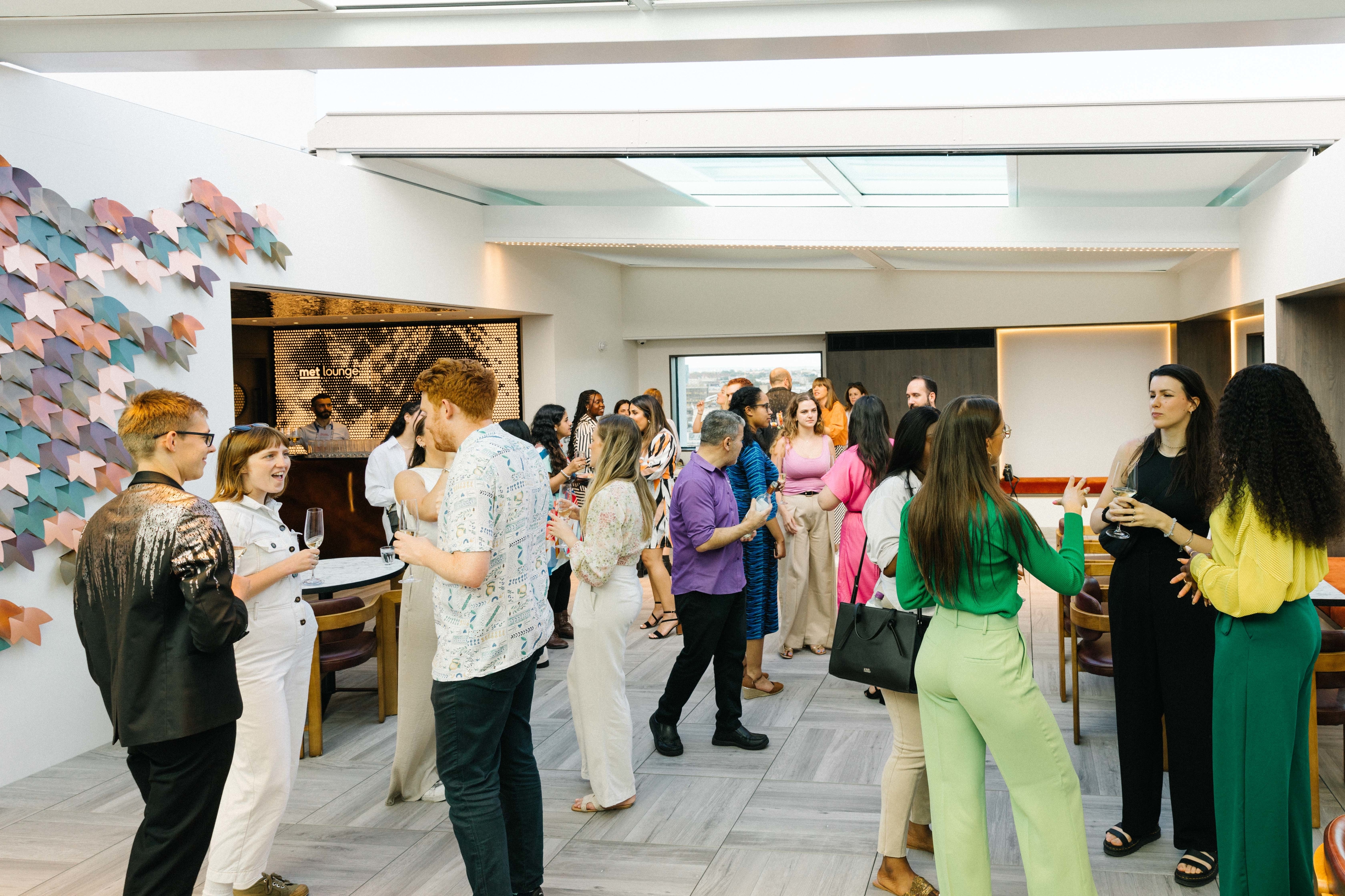 Photo of Met Lounge, Met Lounge