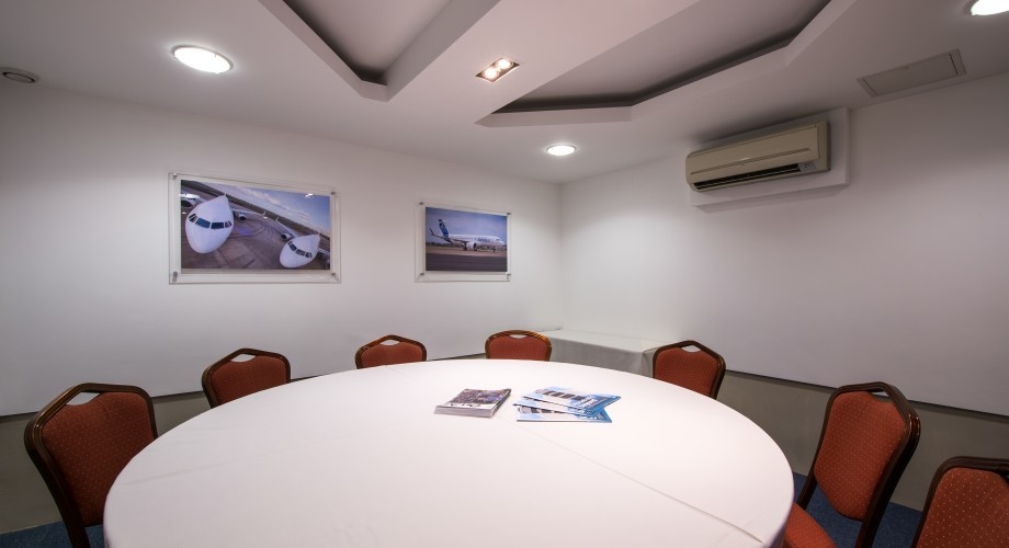 Photo of No.4 Hamilton Place, Toulouse Room & Business Suite