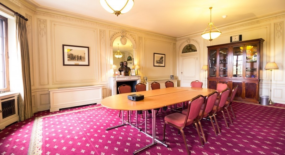 Photo of No.4 Hamilton Place, Handley Page Room