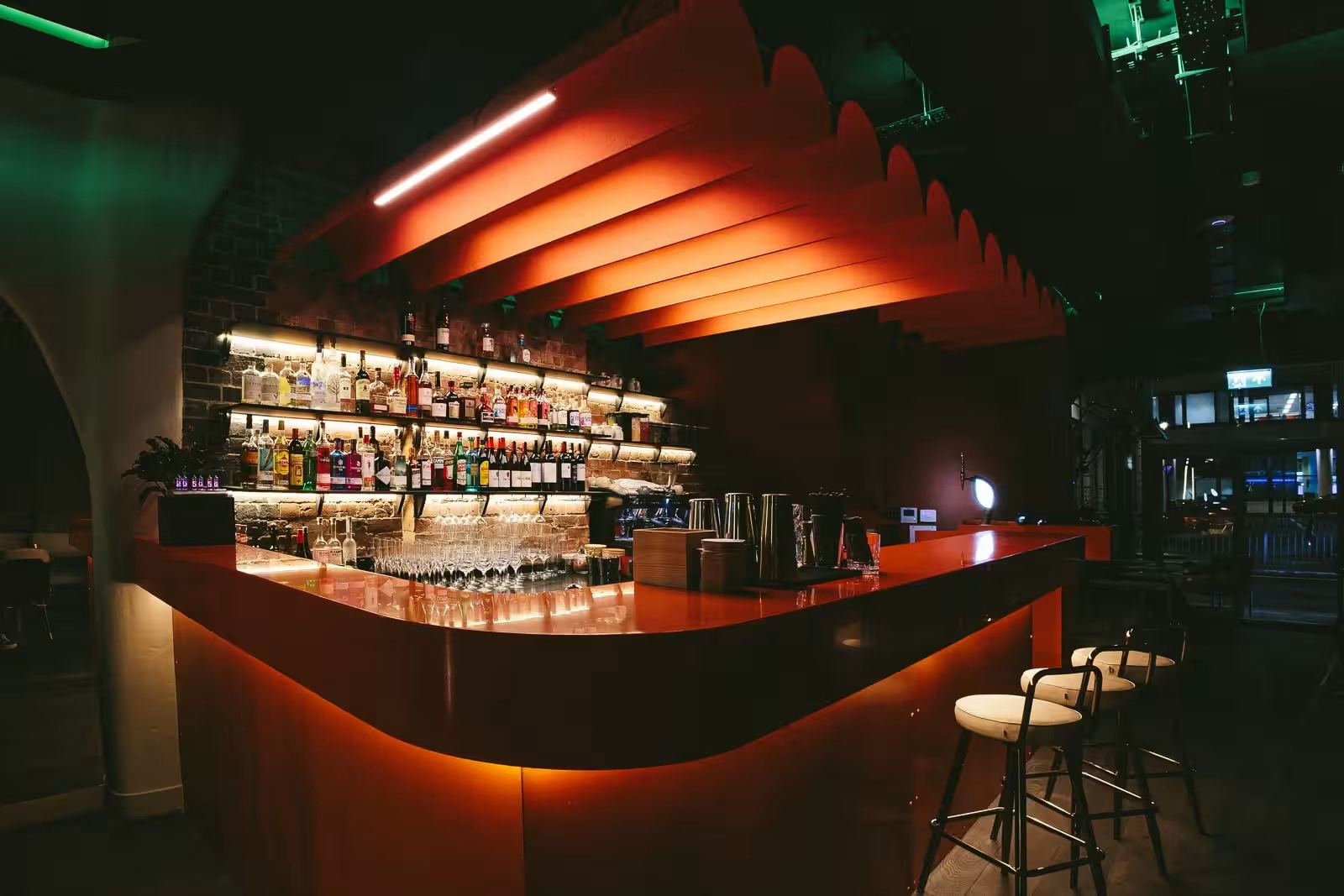 Photo of Bennie Restaurant & Bar, Full Restaurant