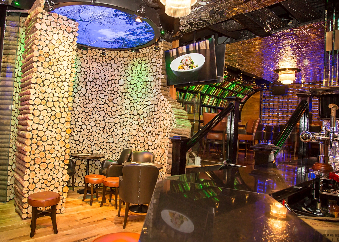 Photo of Mcgettigan's Fulham, Log Area