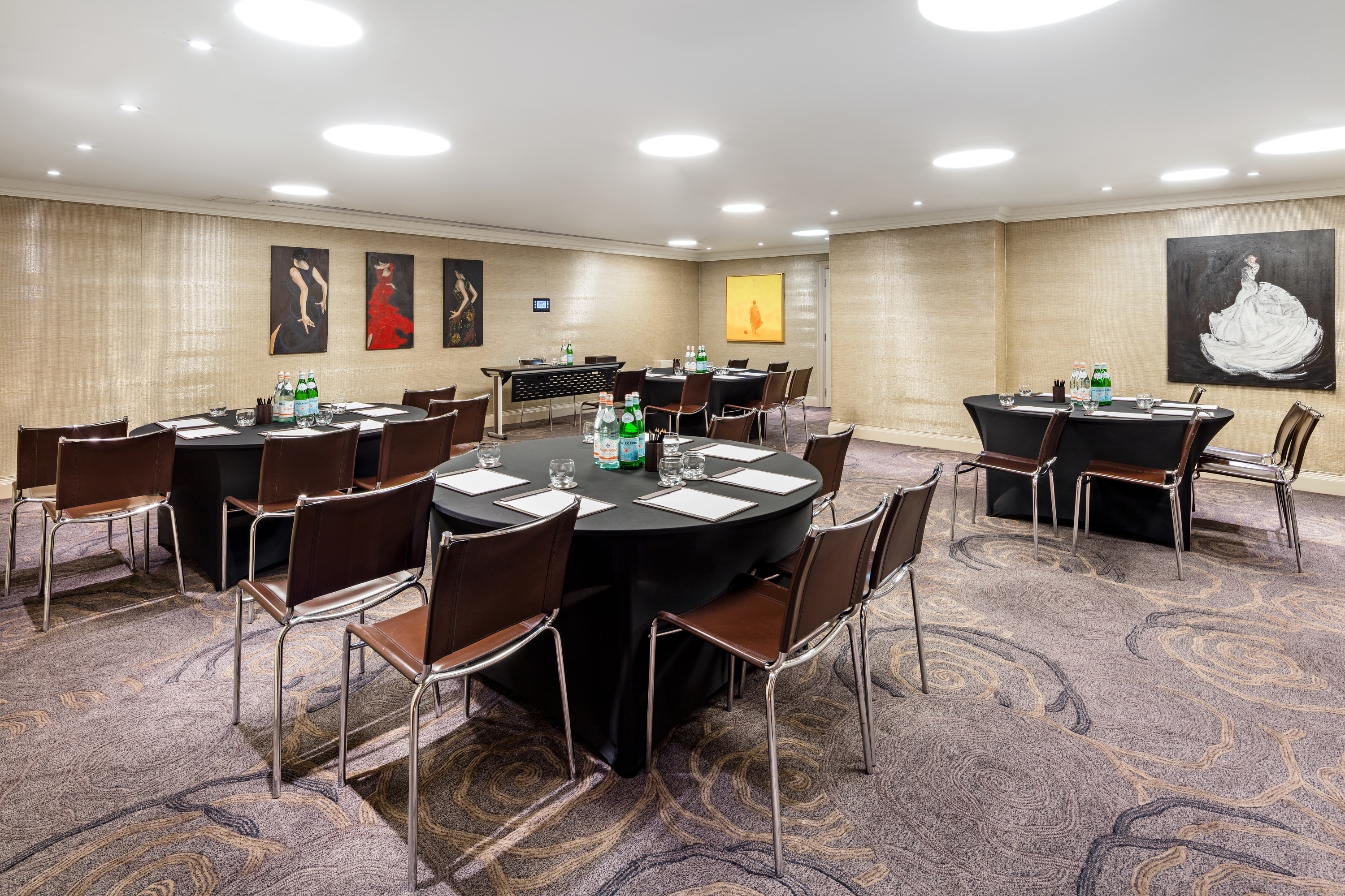 Photo of Radisson Blu Edwardian Grafton, Bedford