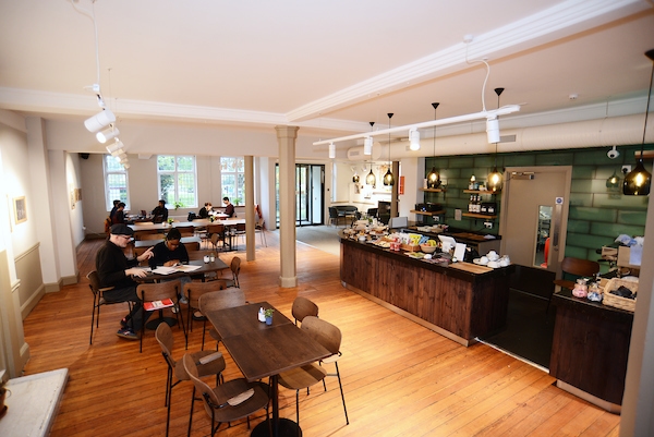 Photo of Oxford House In Bethnal Green, Cafe