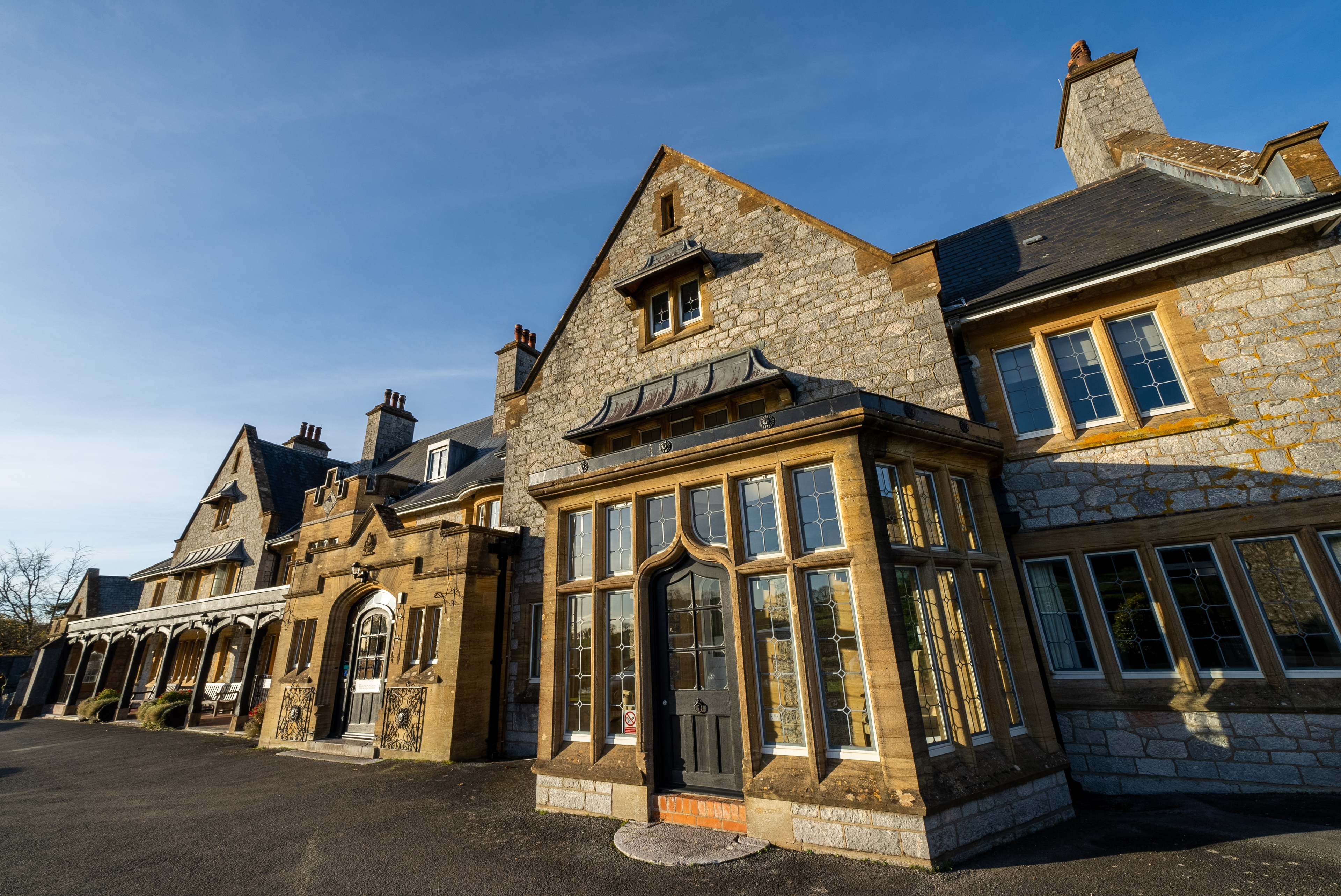 Photo of Harcombe House