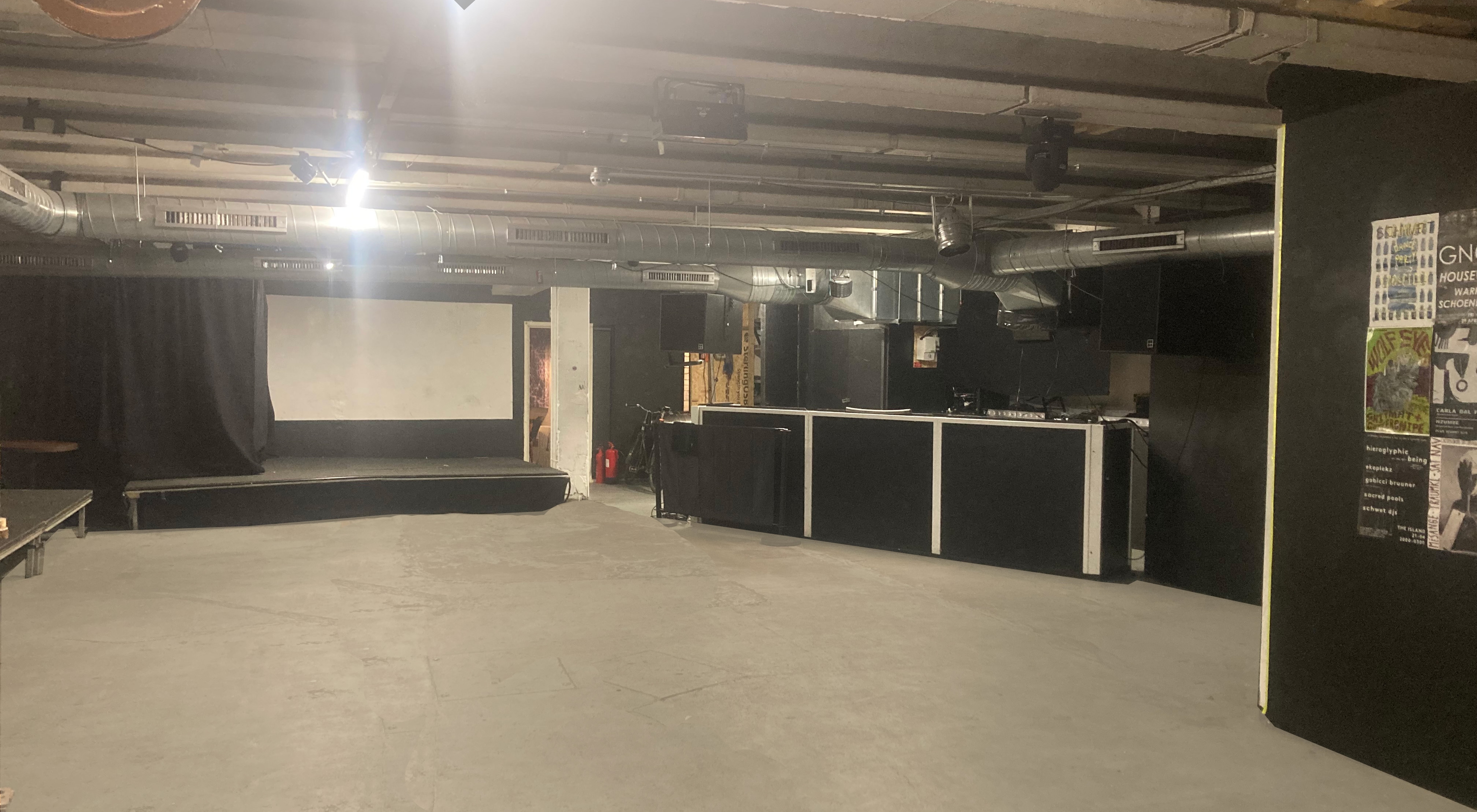 Photo of Strange Brew, Back Room