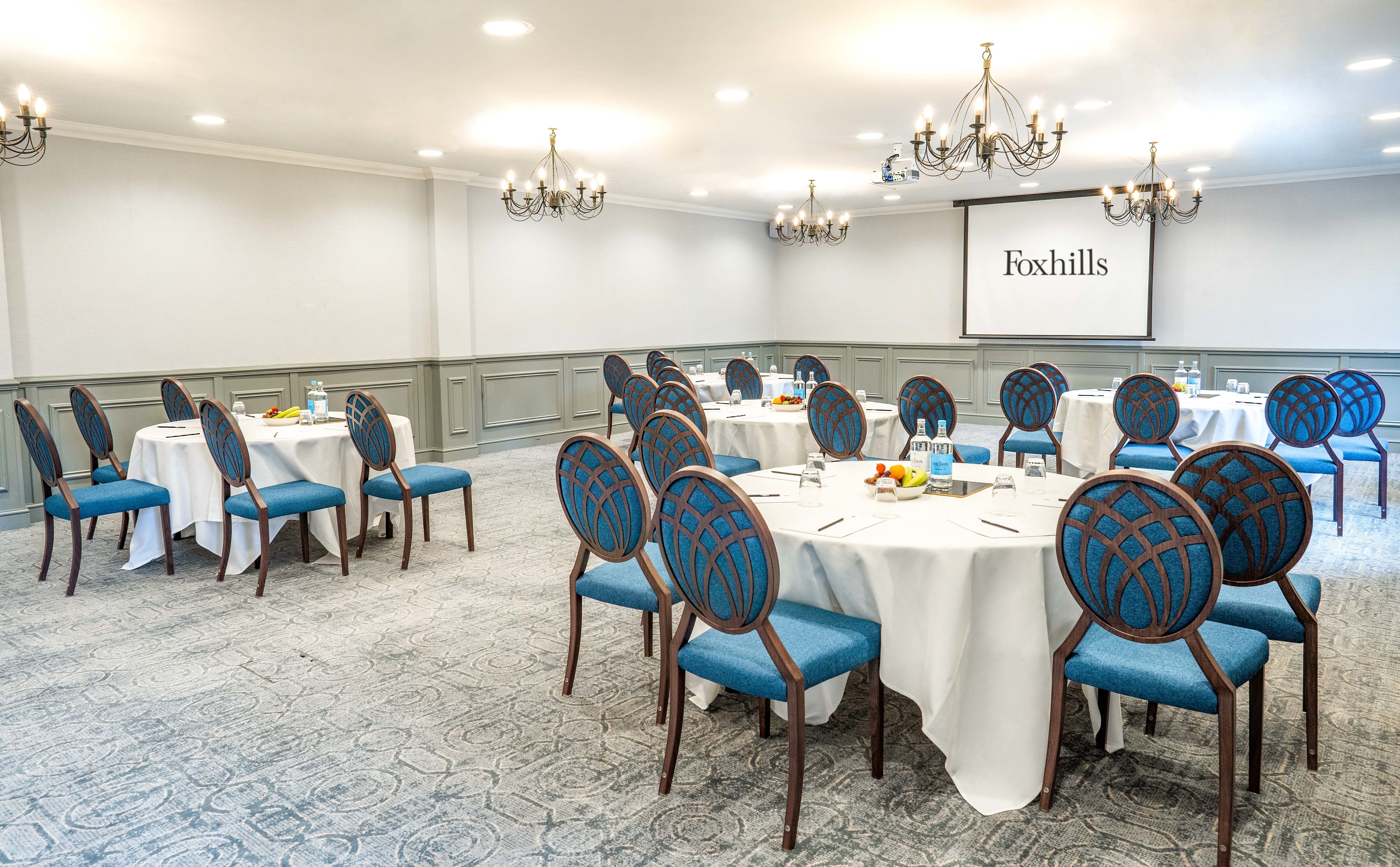 Photo of Foxhills Club & Resort, The Library