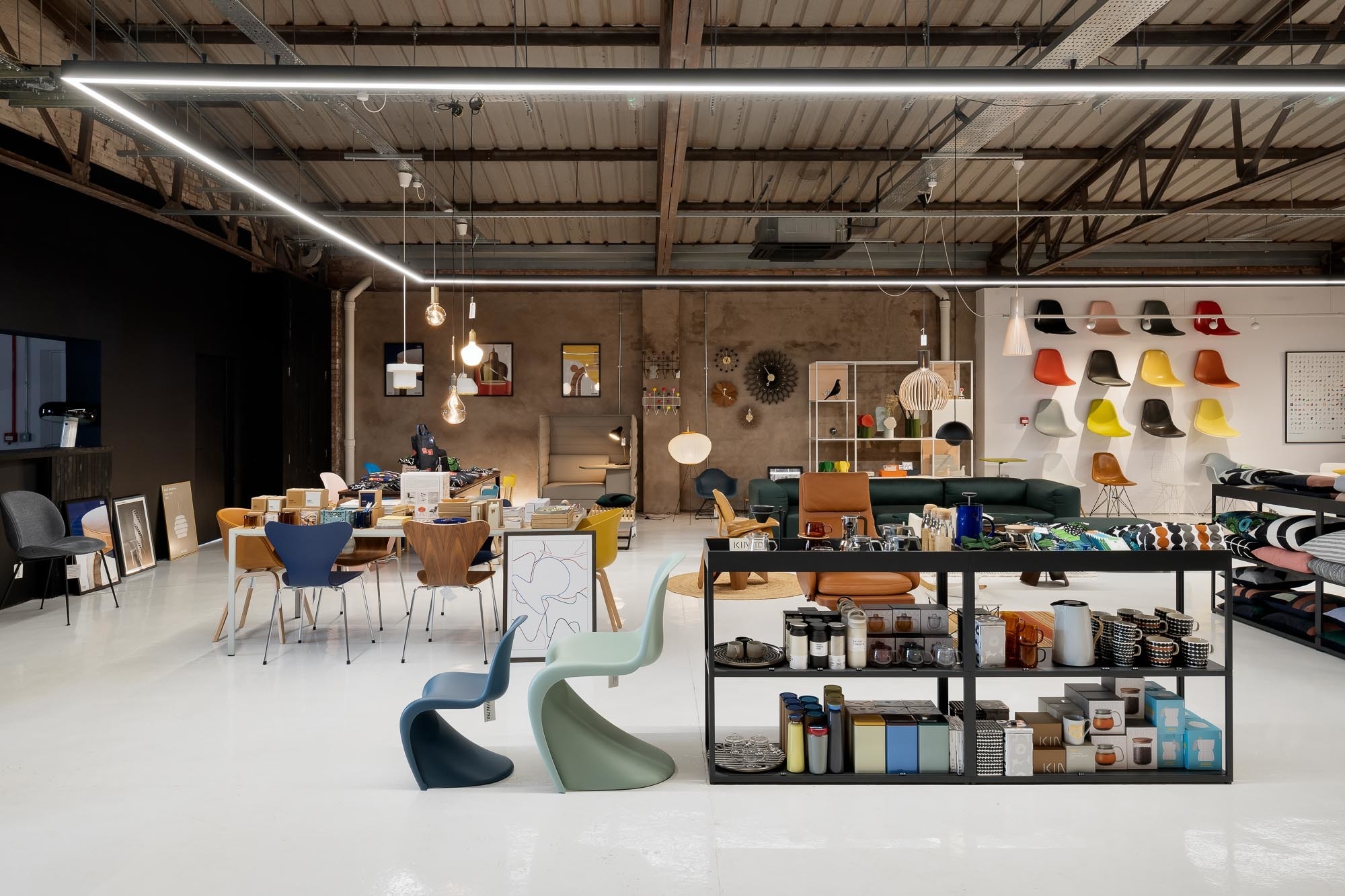 Photo of Minima, Main Warehouse