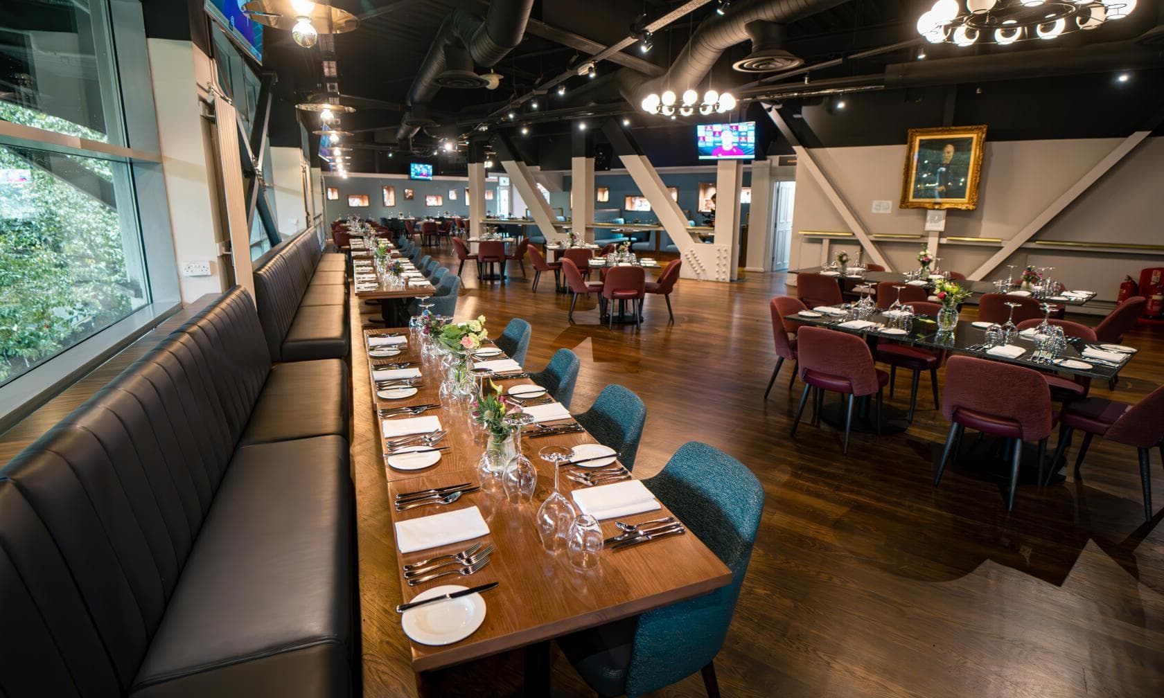 William McGregor Suite, Villa Park photo #2