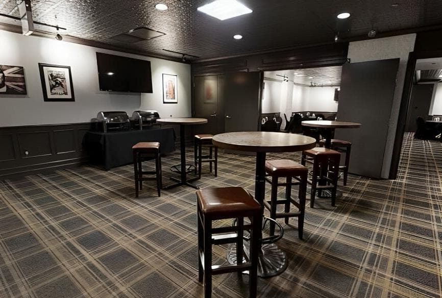 Buckingham B, Club Quarters Hotel, Chicago, Central Loop photo #1