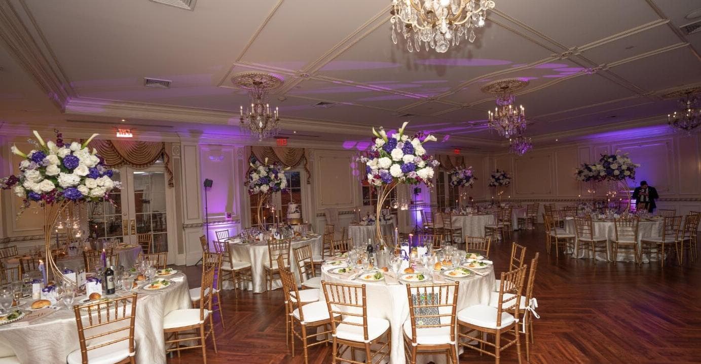 Photo of The Inn at New Hyde Park, Conservatory