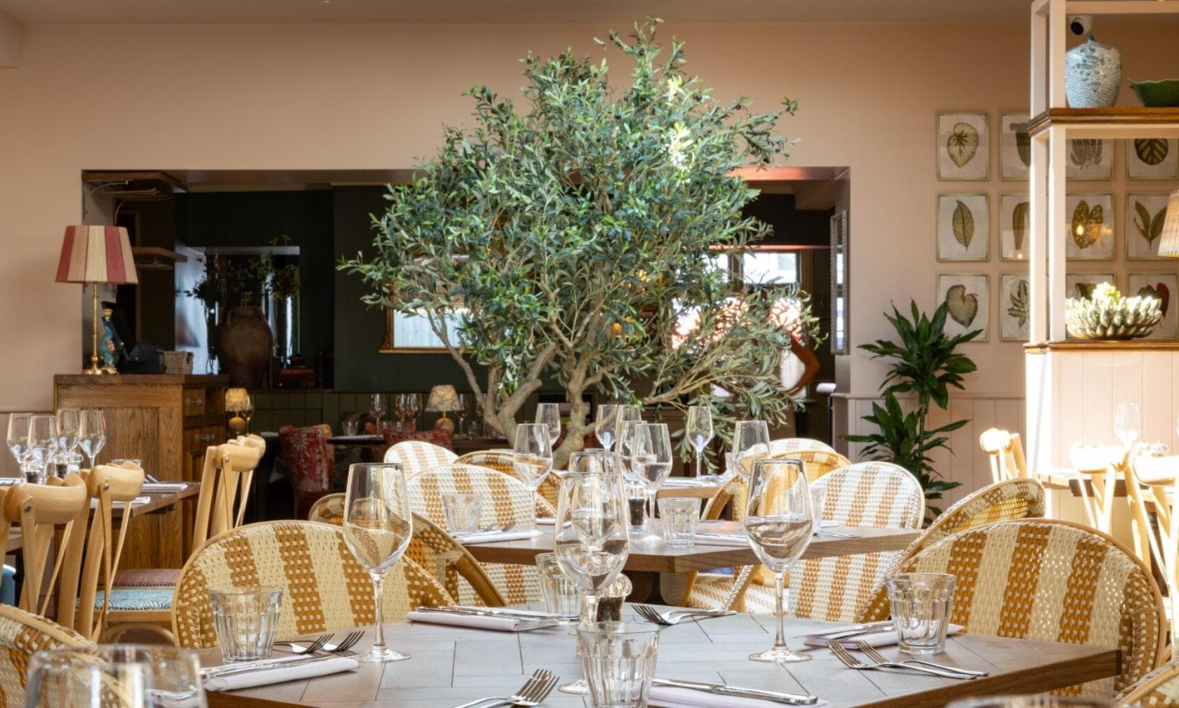 Whole Venue Hire, The Prince of Wales, Barnet - A Heartwood Inn photo #3