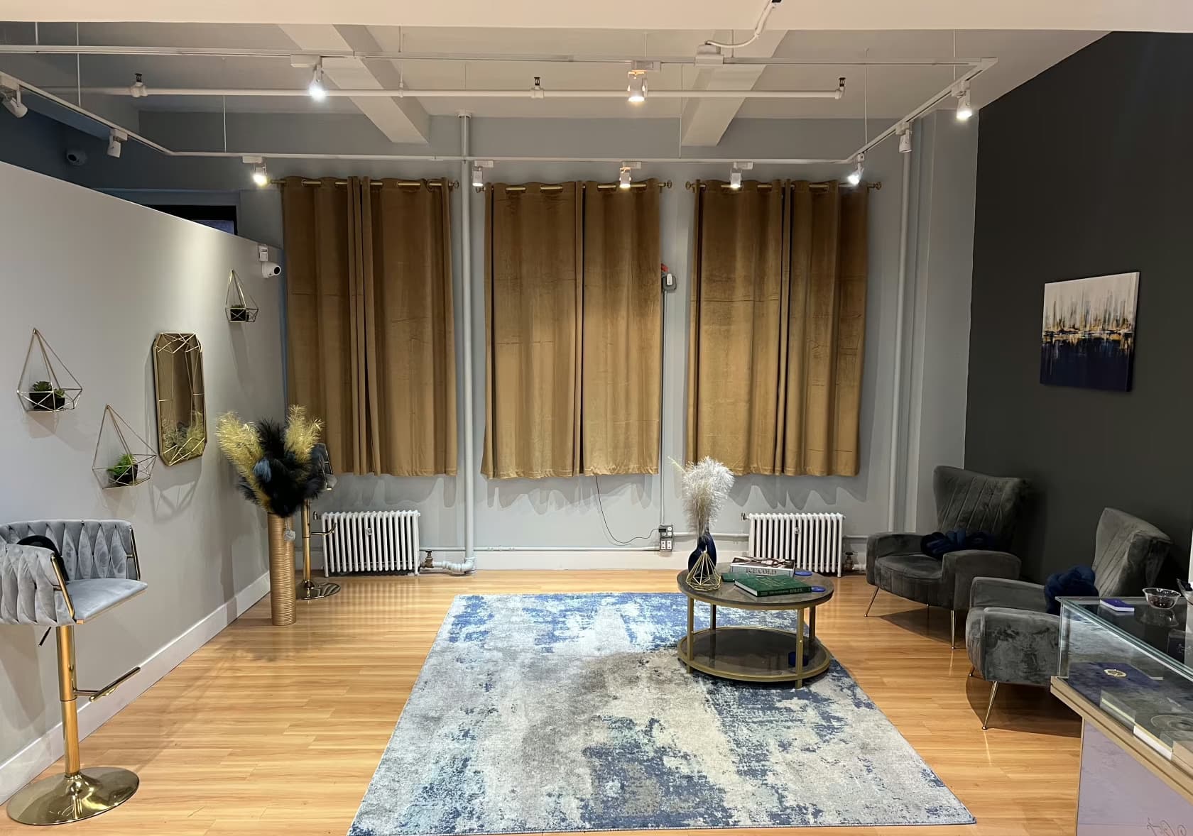 Whole Venue, Vanity Luxe photo #4