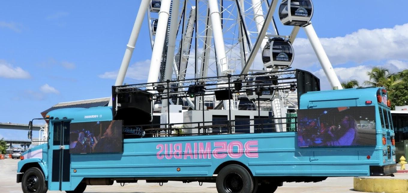 Party Bus VIP, 305MiaBus photo #1