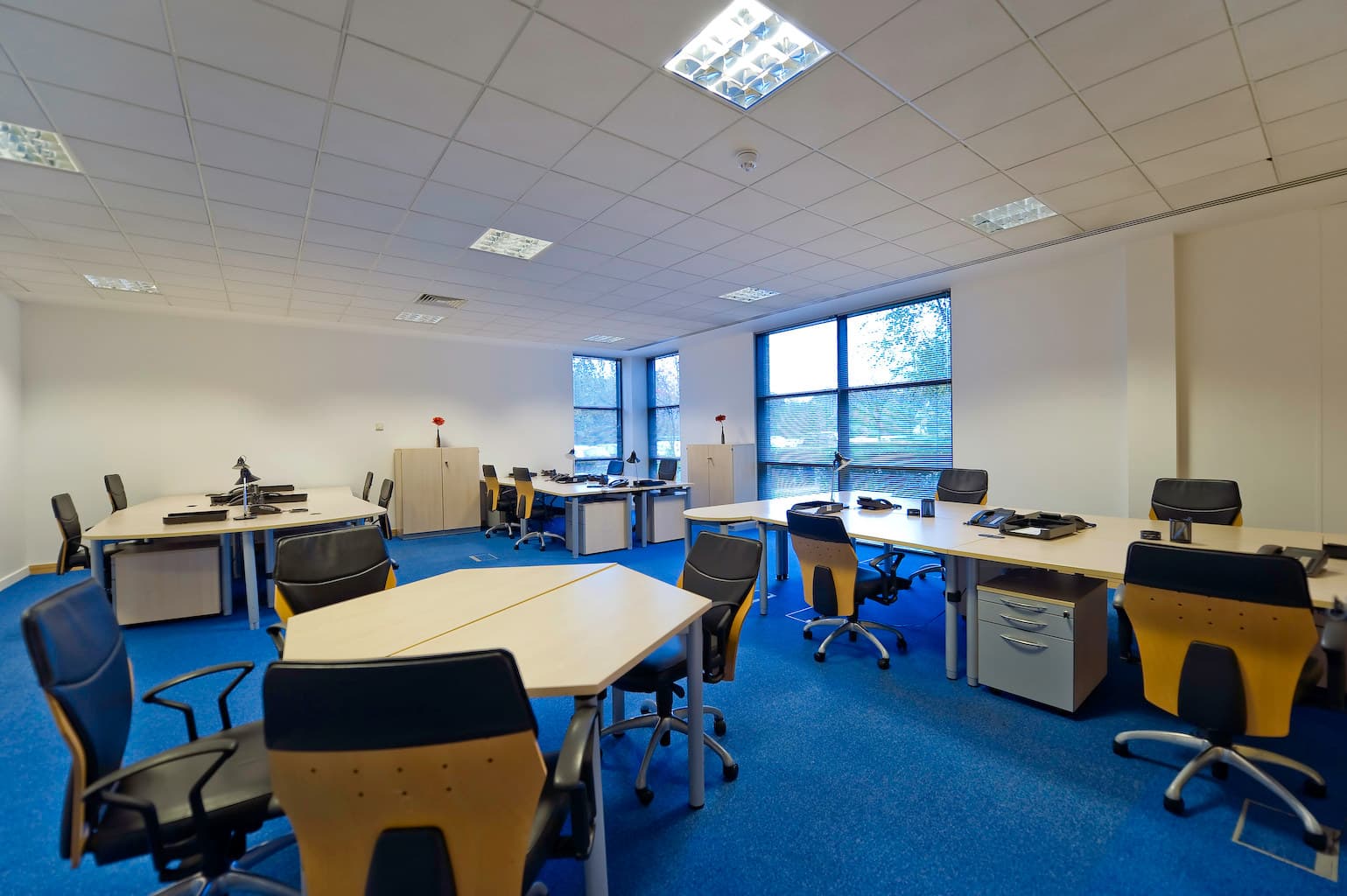 Edinburgh, Regus Manchester Business Park photo #1