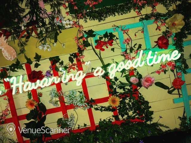 Embargo Republica photo #3