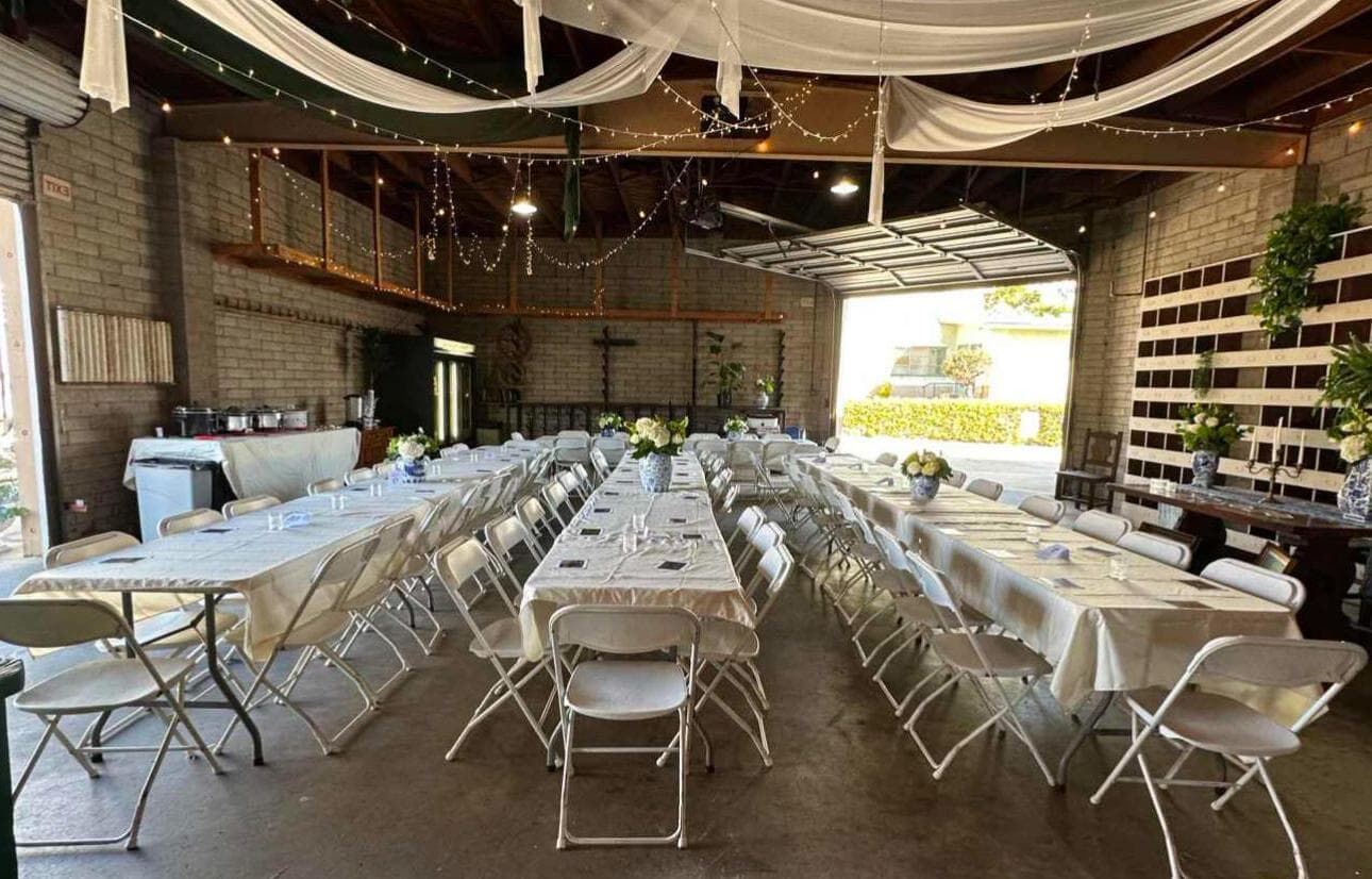 Entire Venue, Deliberately Adopted photo #1