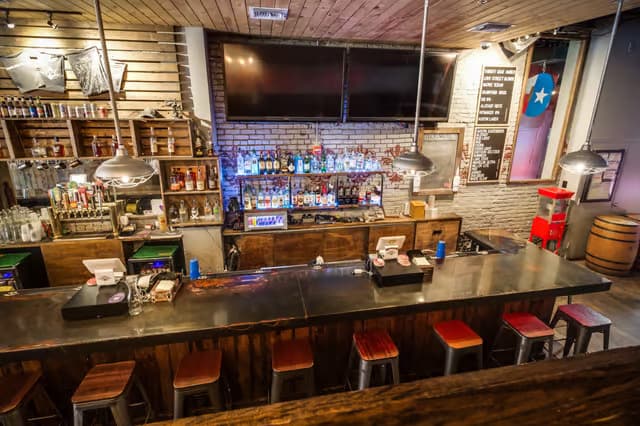 Jack's Room, San Jac Saloon photo #6