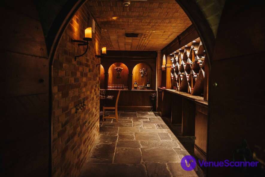 Allianz Stadium, Twickenham, Twickenham Cellar photo #3