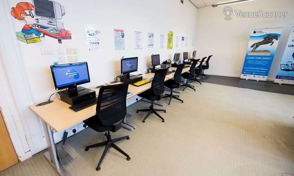 Barmulloch Library, Barmulloch Library photo #3