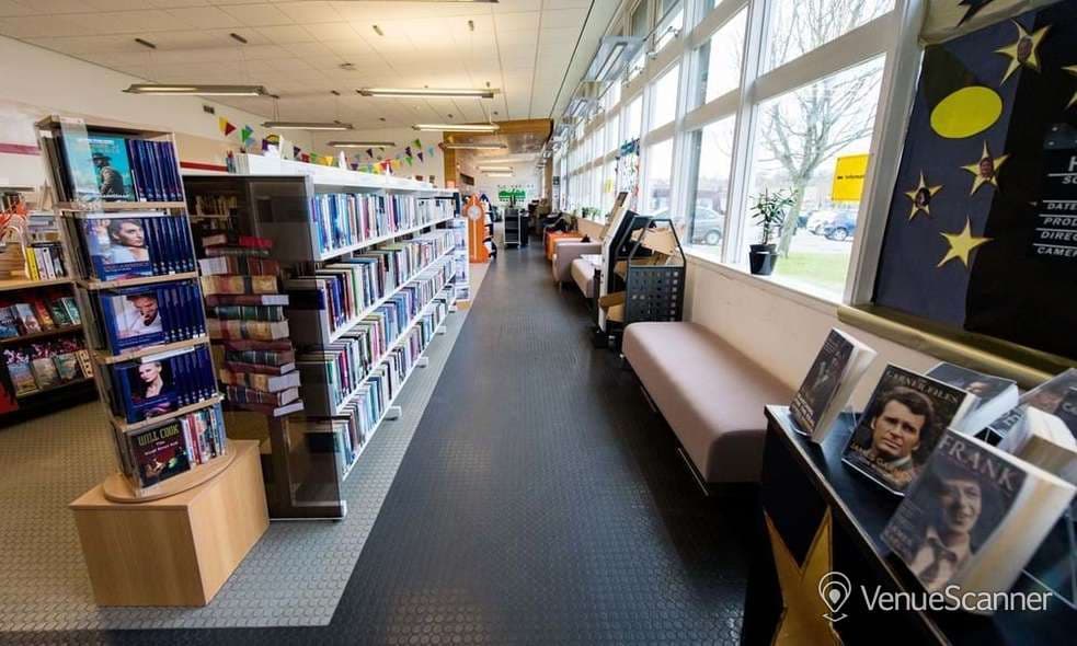 Barmulloch Library, Barmulloch Library photo #2