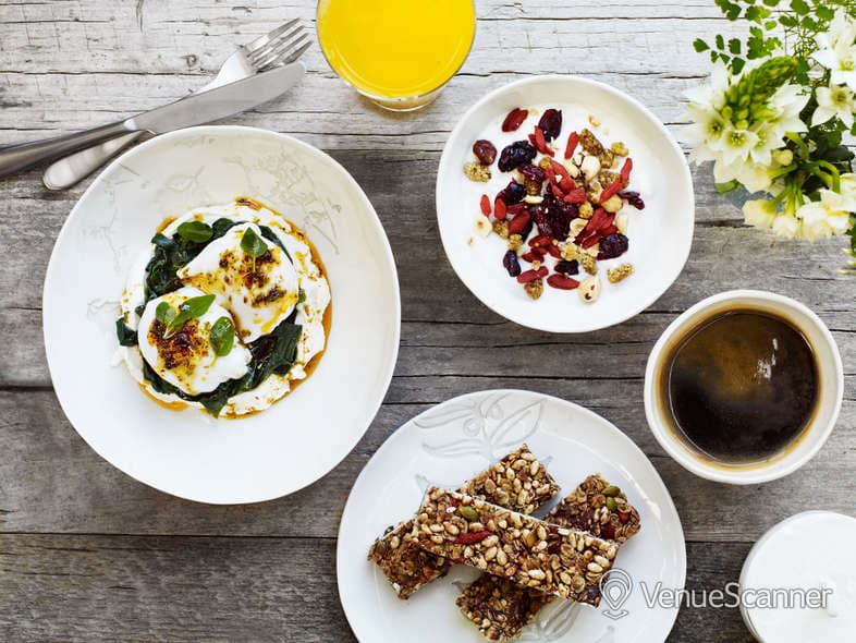 Exclusive Hire, La Goccia photo #1