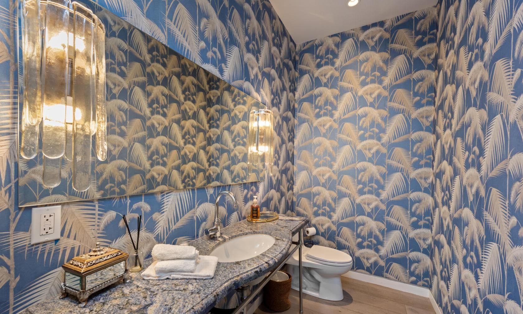 Runyon Canyon Modern Home, Runyon Canyon Mid-Century Modern Home photo #1