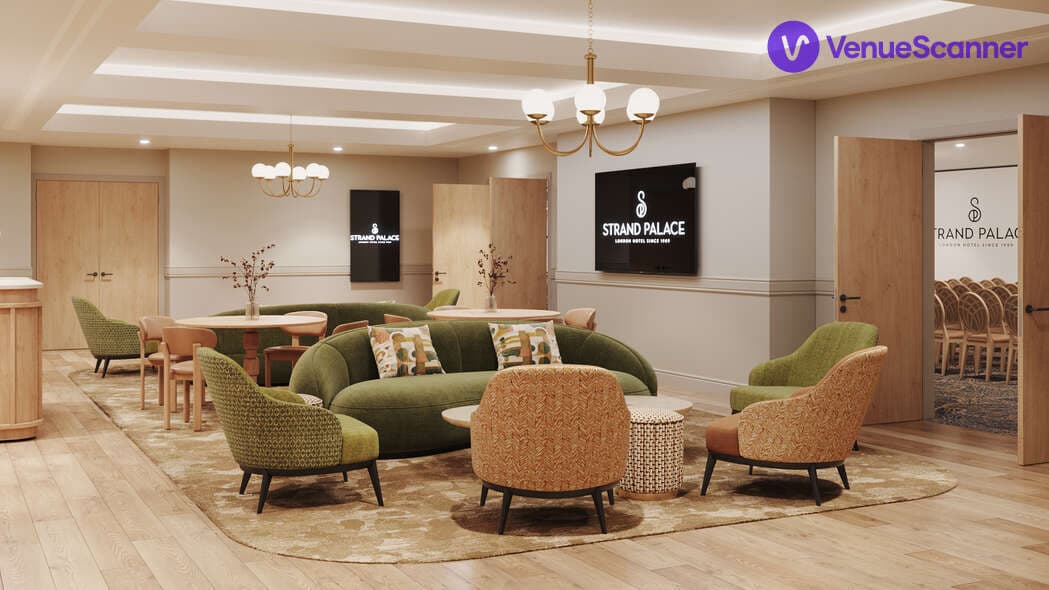 Trafalgar Square, Strand Palace Hotel photo #1