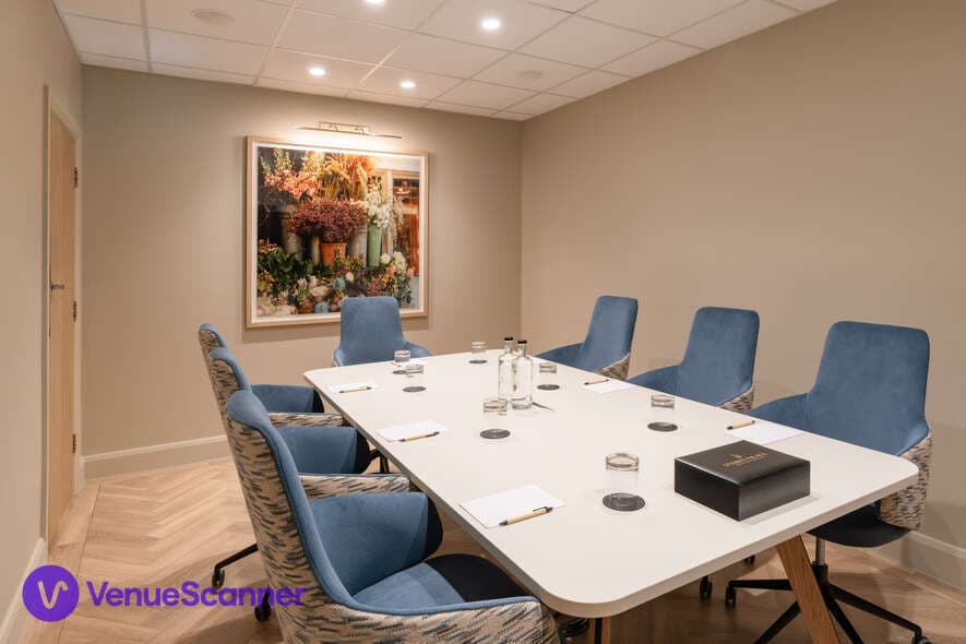 Trafalgar Square, Strand Palace Hotel photo #20