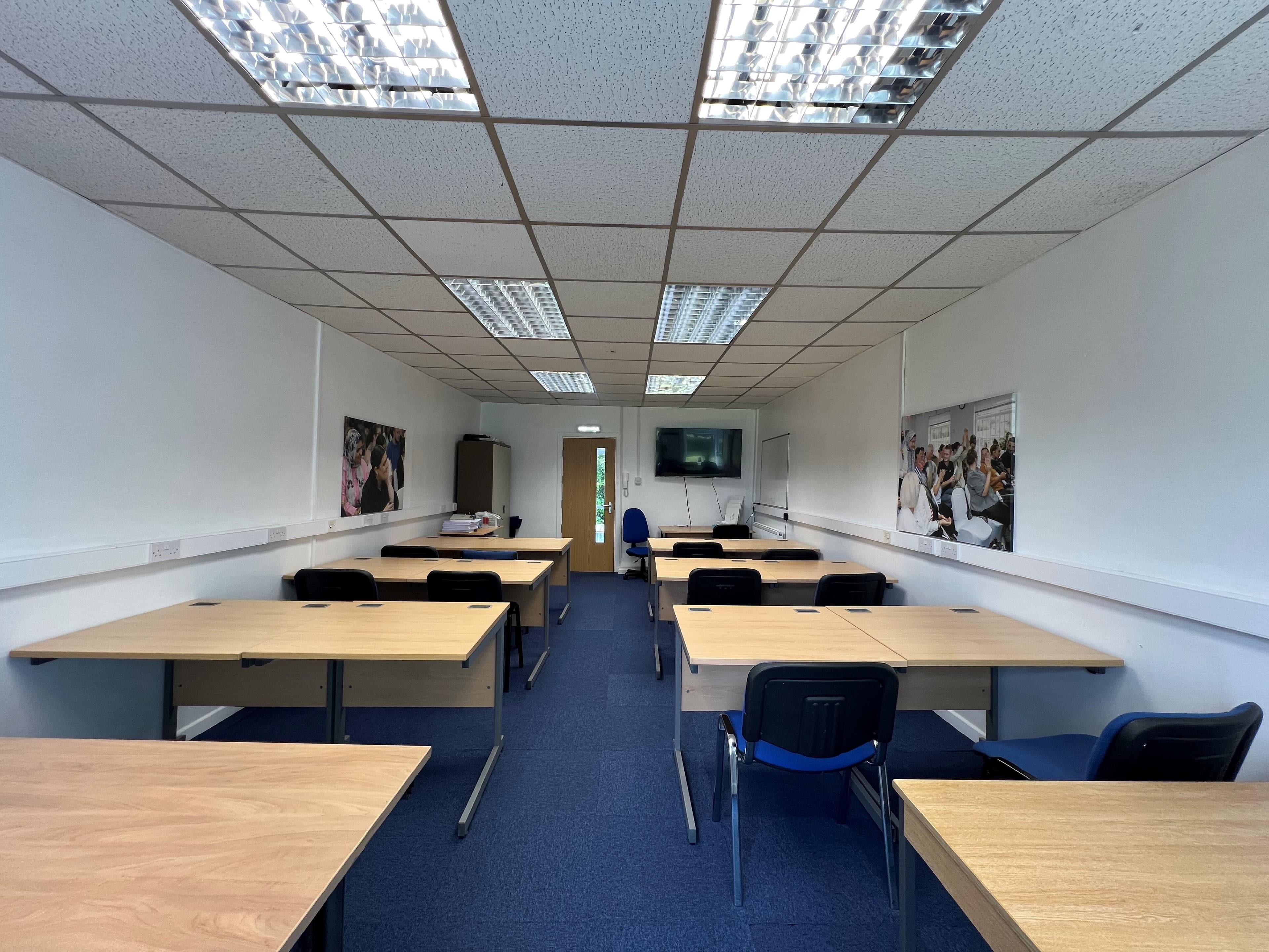 Wesley House, Manchester, Meeting Room 1 photo #2