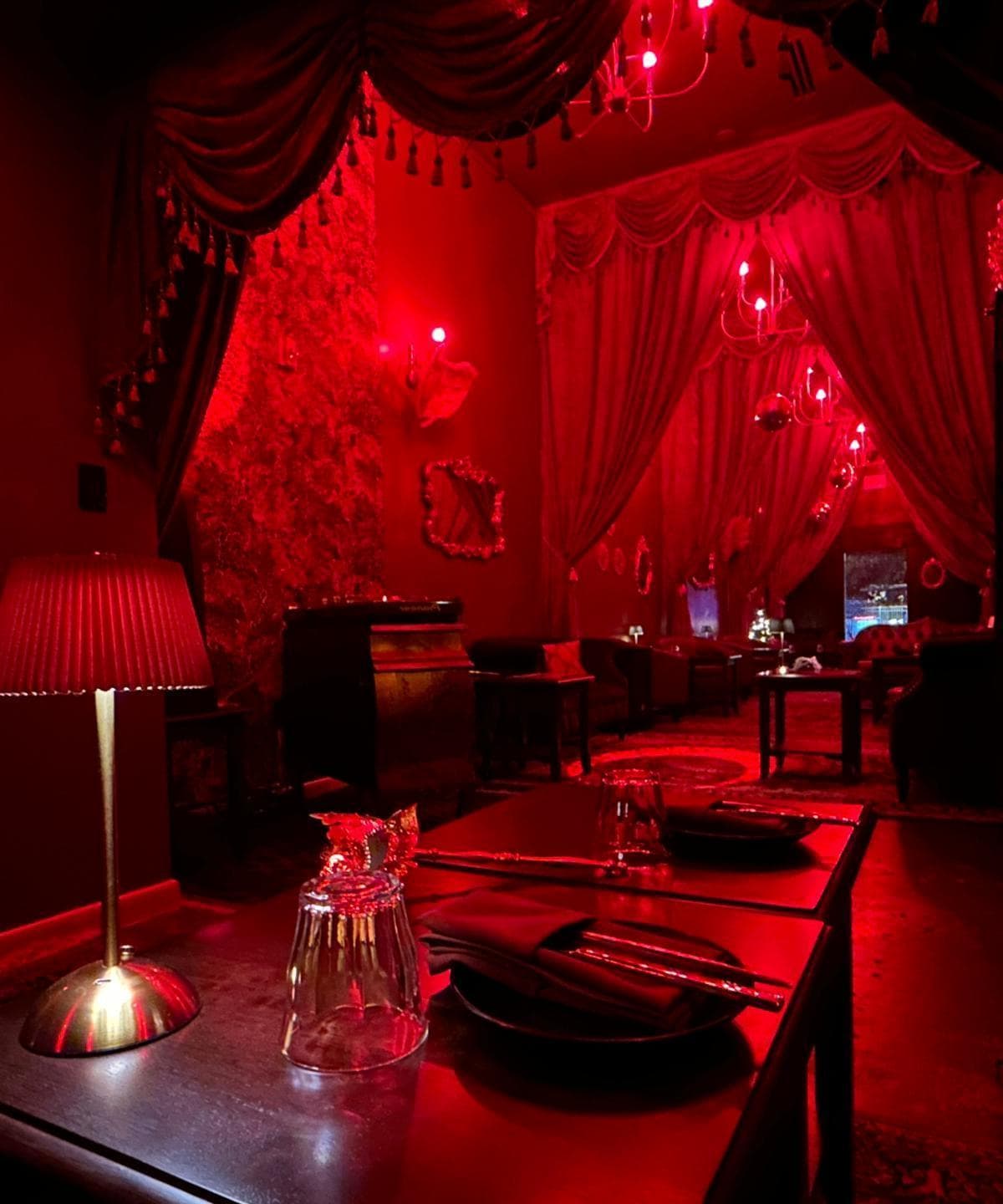 Di Mauro's Lounge, Di Mauro's Lounge photo #1