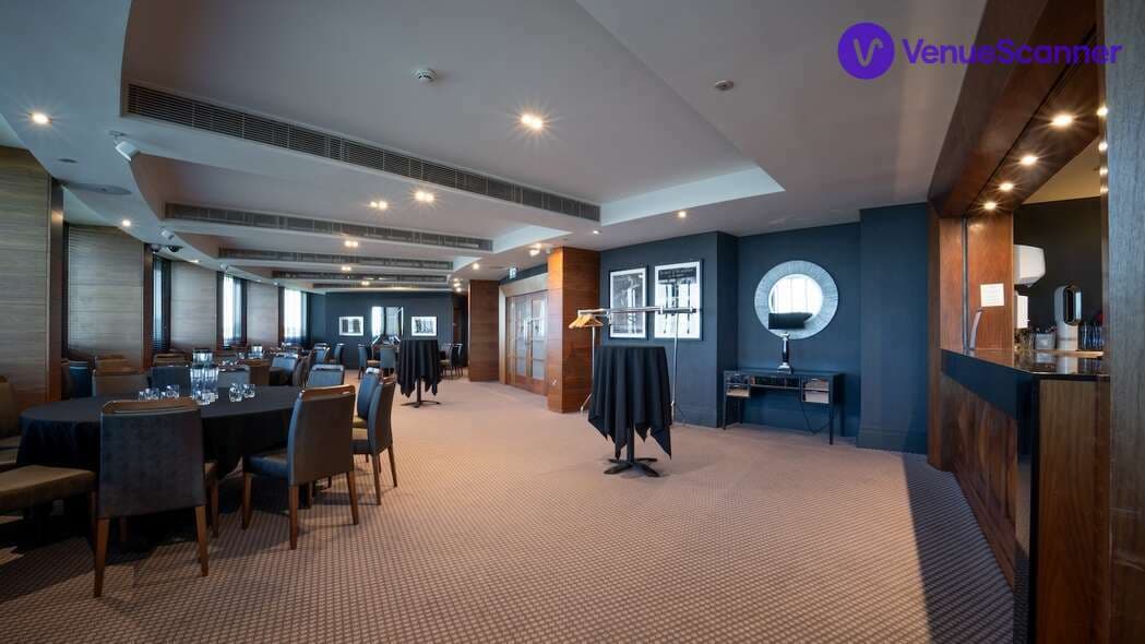 Sky Lounge, Aviator photo #1