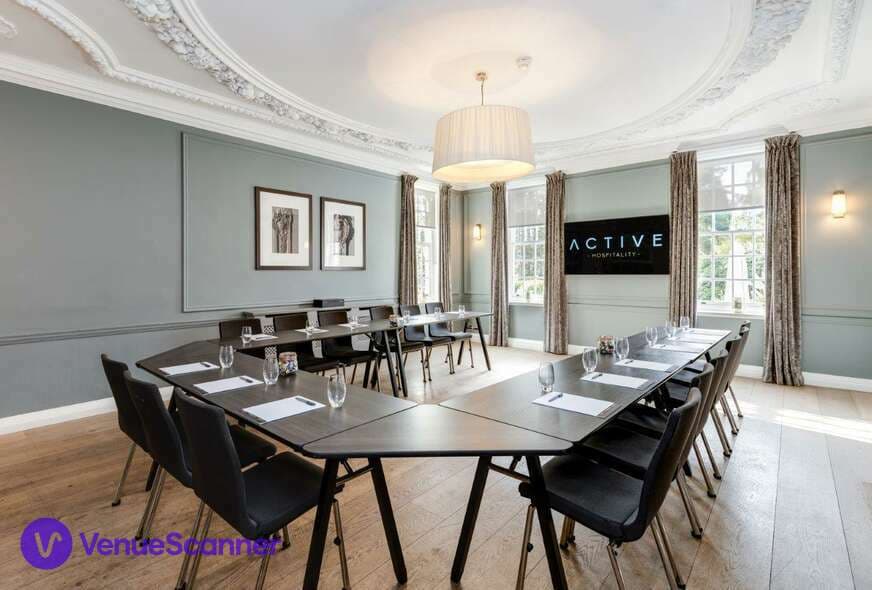 Boardroom, Gorse Hill, Woking photo #2