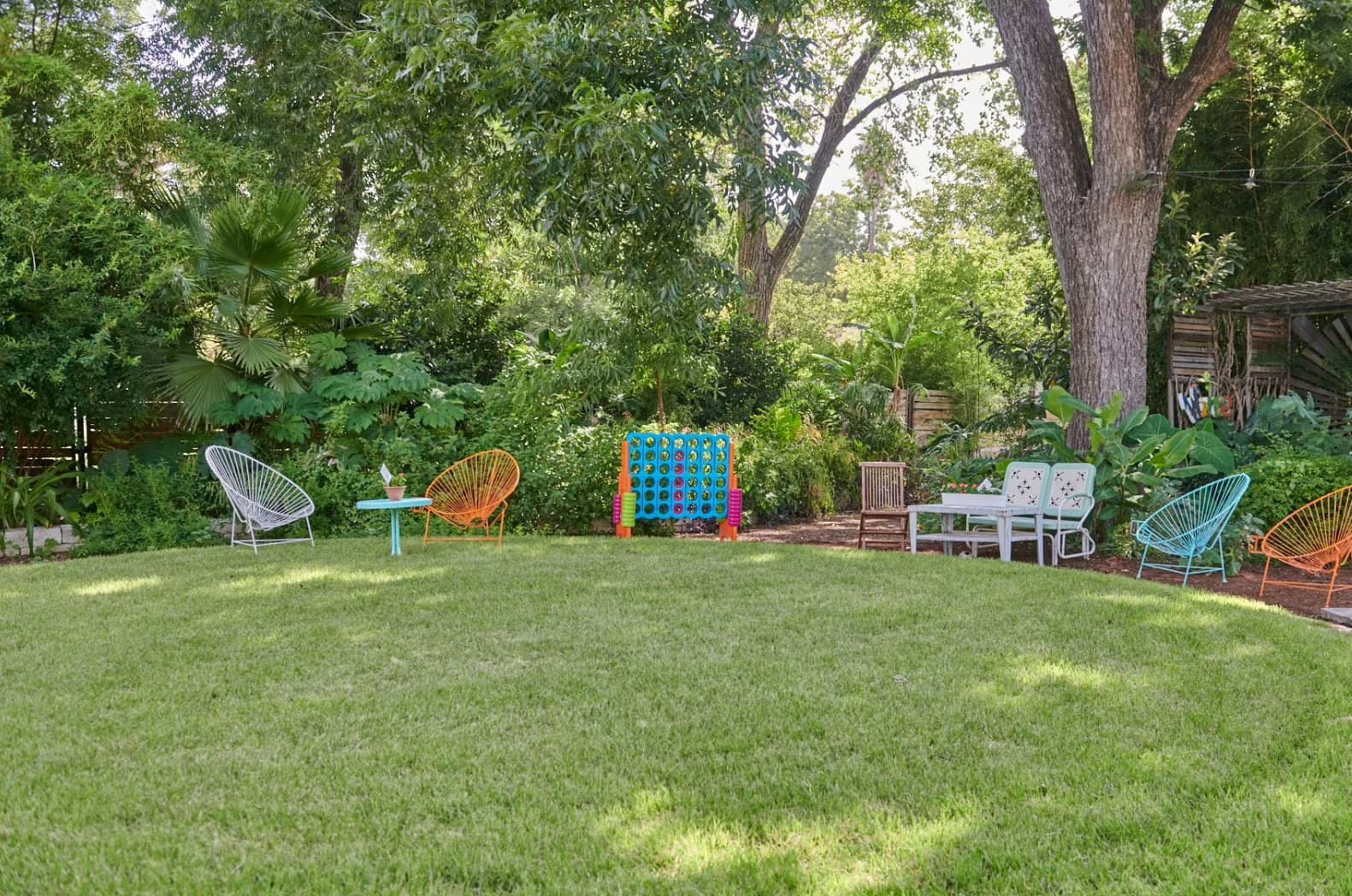 Photo of Happy Foods + SWOOP Wine Garden