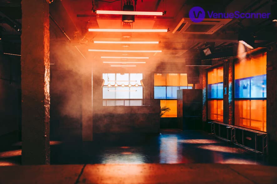 Main Room, 93 Feet East photo #3