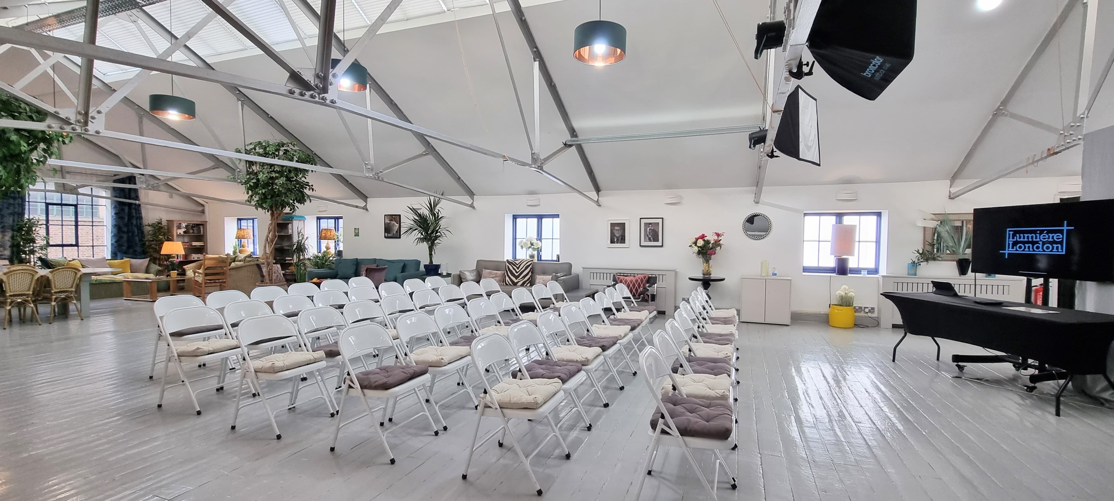 Exclusive Hire, L'Atelier photo #43