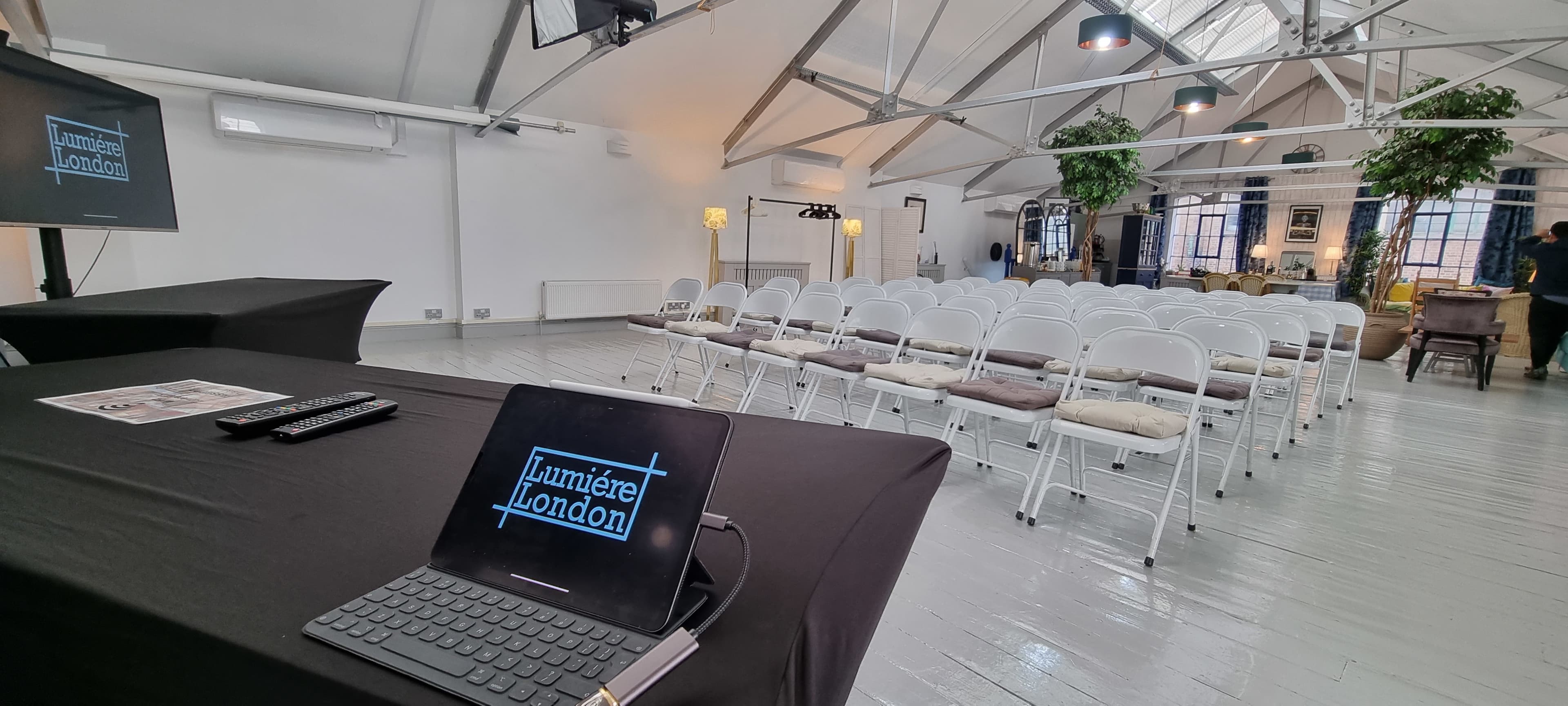 Exclusive Hire, L'Atelier photo #29