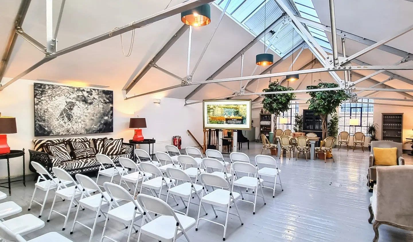 Exclusive Hire, L'Atelier photo #2