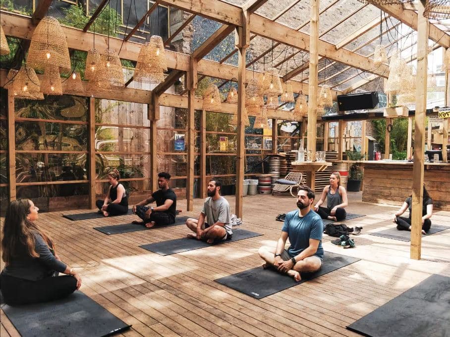 Entire Venue, Glasshaus photo #3