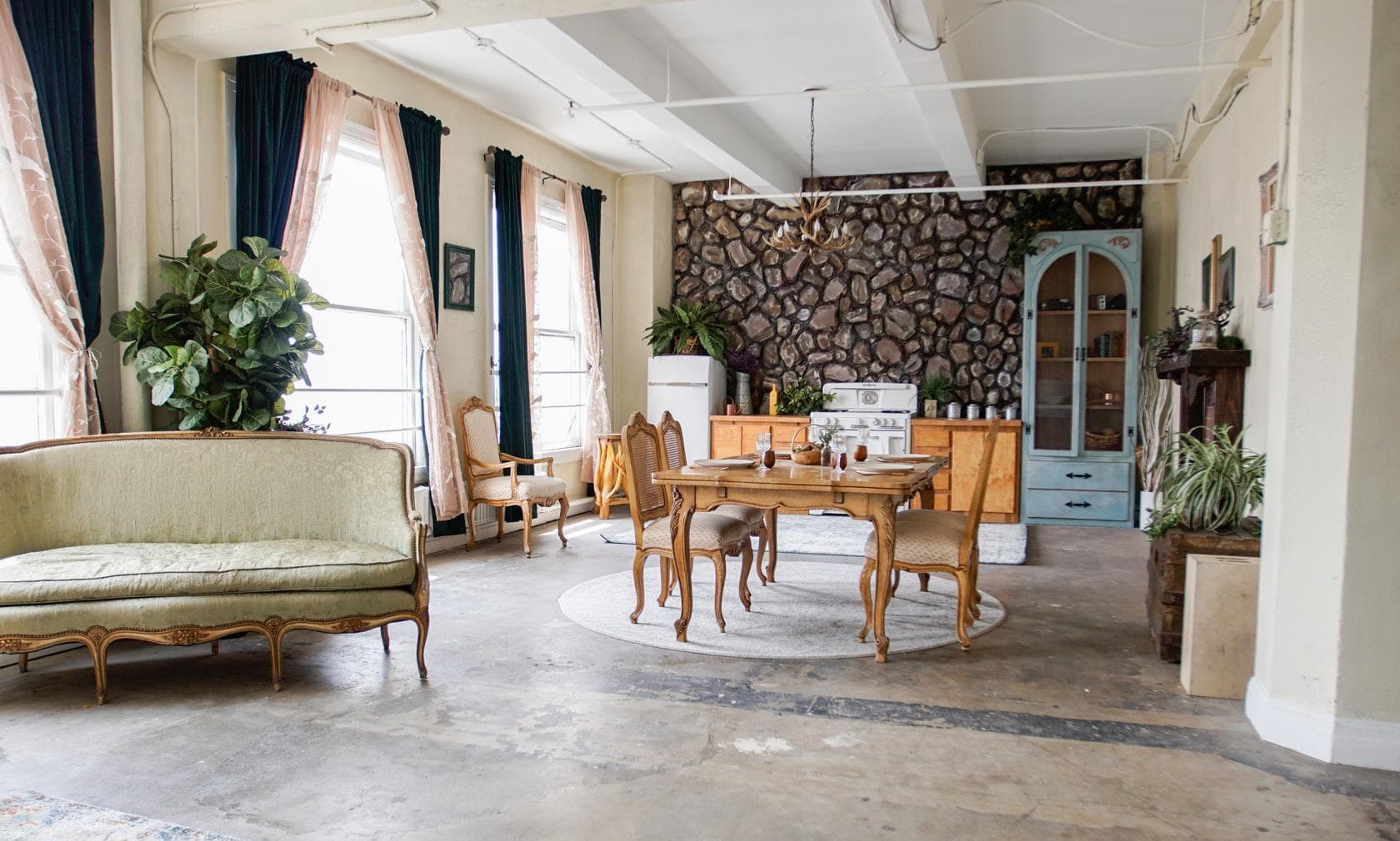 Photo of LA Lofts Studios, Loft 3 - French-style