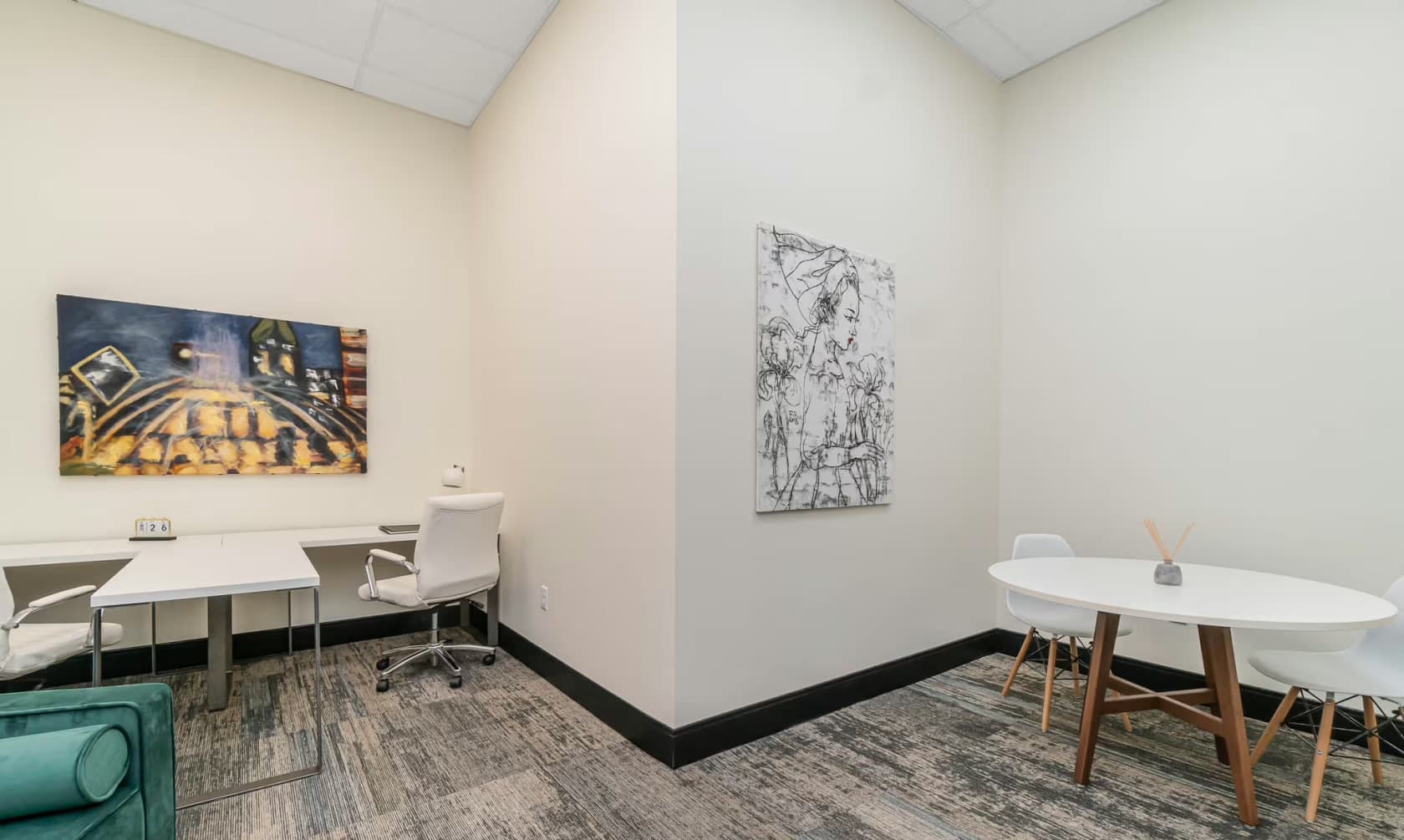 Small Meeting Room, realSPACE photo #3