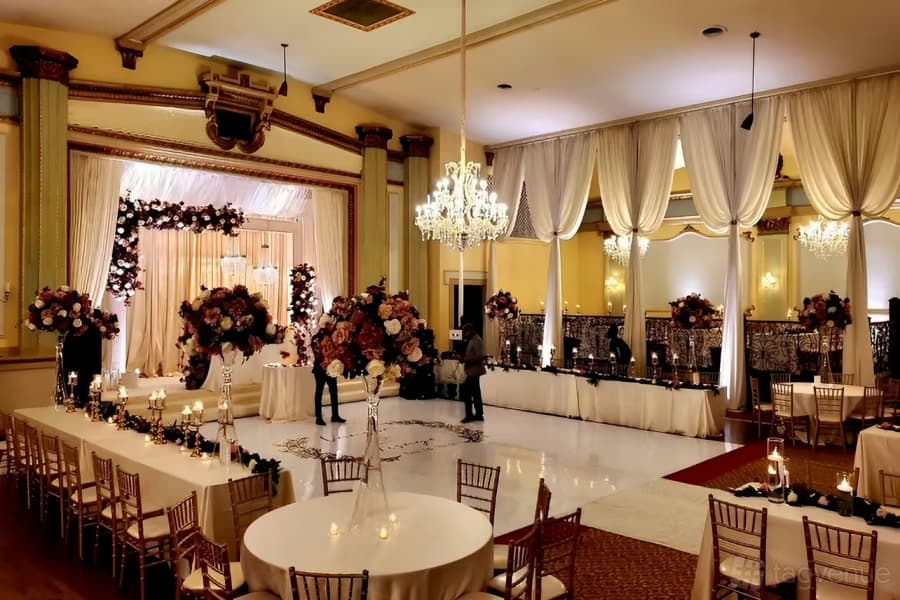 Grand Ballroom, Stan Mansion photo #2