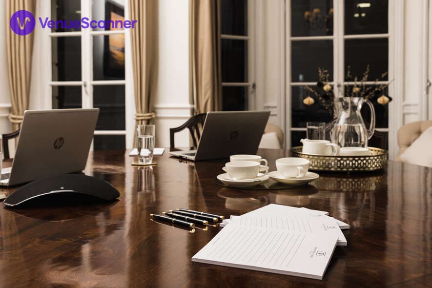 7 Stratton Street, The Boardroom photo #3