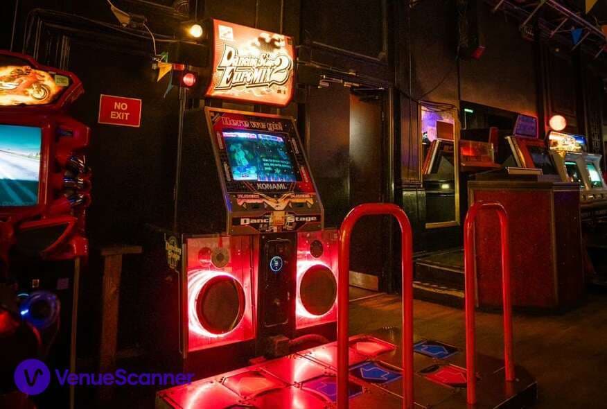 The Arcade, The Thieves photo #2